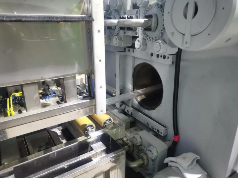 江苏J9.COM二期仅用【92天】新上的2000吨全自动挤压出产线正式出料