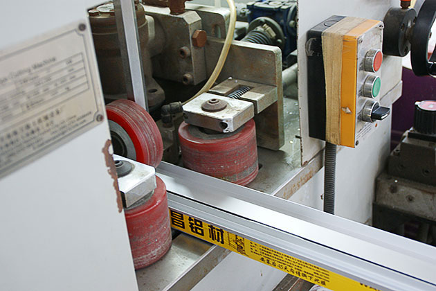 隔热型材出产线